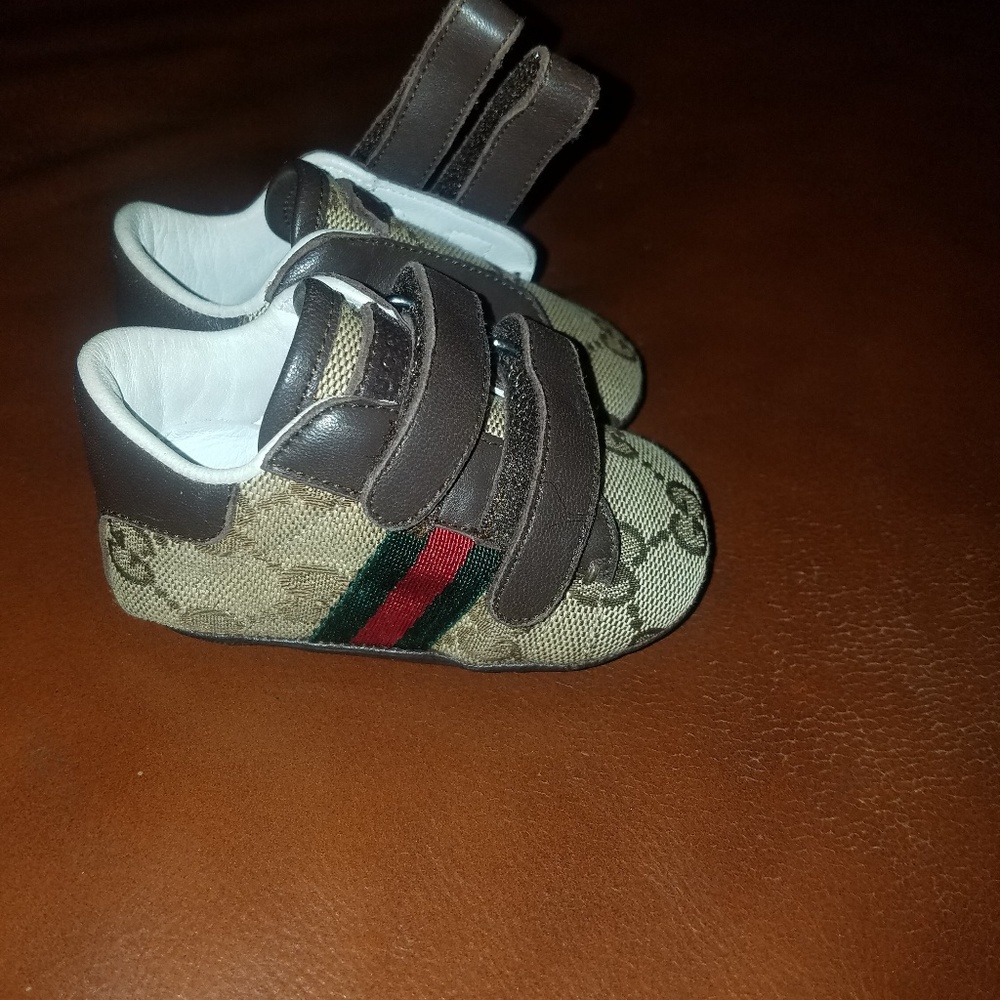 Gucci sneakers